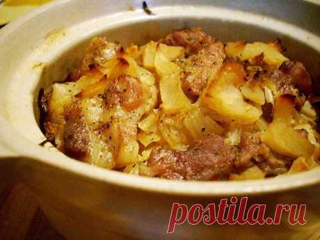 С миру по миске - Копилка кулинарных рецептов » Цветная капуста, тушёная с картофелем в глиняных горшочках