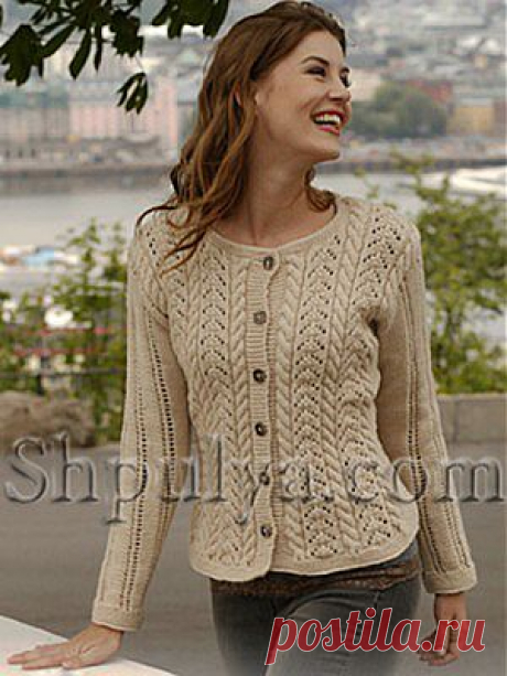Жакет с косичками и кружевным узором, вязаный спицами — Шпуля - сайт о вязании