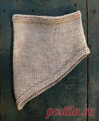 Модный бактус-снуд спицами