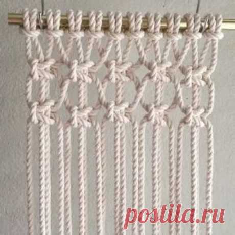 Repost from @reformfibers using @RepostRegramApp - How to Create Crisscross Treasure Mesh // This video shows how to tie Crisscross treasure mesh, I'm not sure if that is the correct/technical name, but I'm going with it. For the sake of time, and to show the full look, I already completed two rows, which I'll explain how to do below. // This video shows them done with ten 8 foot 1/4th inch cords which were attached to the bar using the Larks Head Knot. Since the cords were folded in half and...