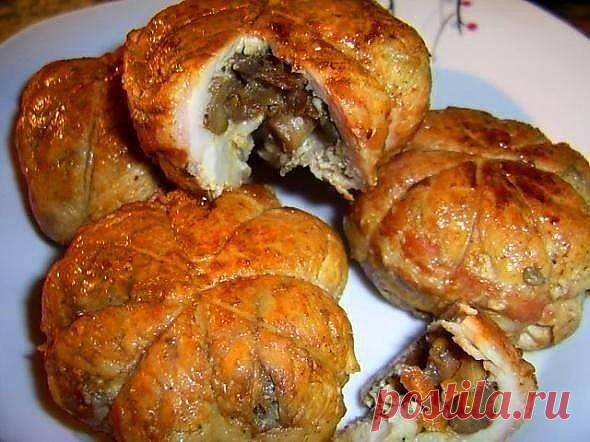 Мясные колобки с грибами и беконом