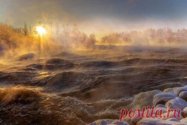 Январский мороз на Вуоксе, Россия. Автор фото — Эдуард Гордеев: