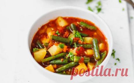 В этой статье я расскажу, как приготовить вкусный, сытный и полезный борщ с зеленой фасолью, который отлично подойдет для правильного питания