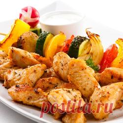 Рецепты бюджетных блюд: блюда из курицы, яблочный пирог, картофельные пирожки, котлеты