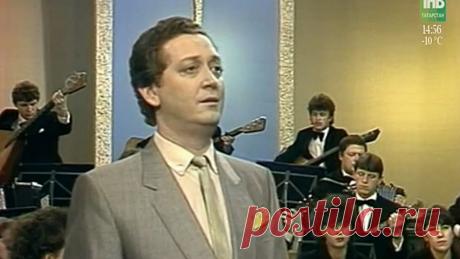 Татар халык җыры
Рафаэль Сәхәбиев, Анатолий Шутиков оркестры - Бик еракта идек без
Рафаэль Сахабиев, Анатолий Шутиков оркестры - Бик еракта идек без