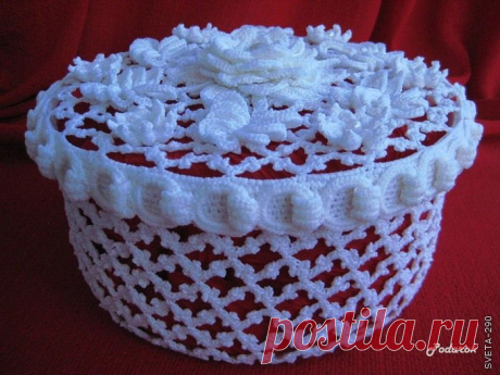 Оч.красивая белая шкатулка крючком.