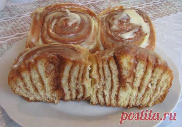 СINNABON (Синнабон) - это всемирно известный бренд булочек с корицей