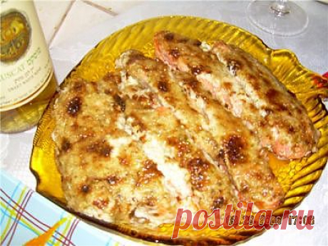 Лососина под соусом из майонеза и тарагона(эстрагона).