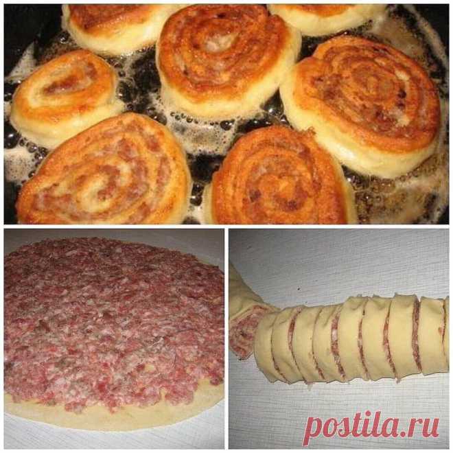 Готовим дома. Шанежки с мясом. 
 
Ингредиенты: 
-250 г творога, 
-2 яйца, 
-1 ч.л. соды гашен. уксусом, 
-2 стакана муки, 
-2 ч.л. масла подсолнечного, -фарш для начинки, 
-специи по вкусу 
ᅠ 
Приготовление: 
Смешиваем компоненты, кроме фарша, делаем тесто. 
Раскатываем тесто, на него выкладываем фарш 
Скручиваем в трубочку и нарезаем на кусочки по 1 см. 
Жарим на сковородке с большом кол-ве подсолнечного масла. 
Приятного аппетита!