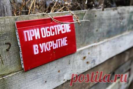 При обстреле ВСУ детсада в Докучаевске пострадали дети. Вооруженные силы Украины (ВСУ) атаковали детский сад на улице Ватутина в городе Докучаевск. При обстреле была ранена женщина. Офицер Народной милиции Луганской народной республики Андрей Марочко уточнил, что всего пострадали семь человек, из них трое взрослых и четверо детей.