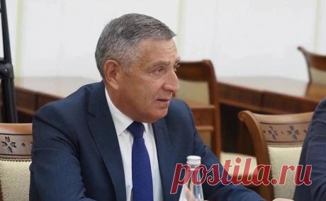 Екимов проиграл выборы президента Федерации велоспорта России. Новым главой ФВСР стал Юрий Кучерявый. Трехкратный олимпийский чемпион Екимов руководил федерацией с 2016 года