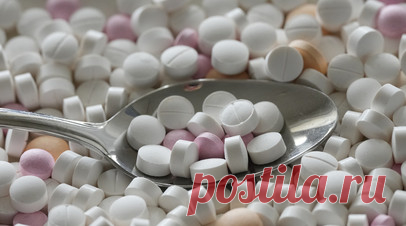 Сомнолог Царёва рассказала о вреде бесконтрольного приёма снотворного. Врач-сомнолог, невролог, директор сомнологической службы кандидат медицинских наук Елена Царёва рассказала, что бесконтрольный приём снотворных препаратов может привести к зависимости. Читать далее