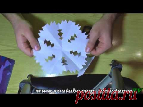 Как сделать Снежинку из Бумаги - Быстро и легко