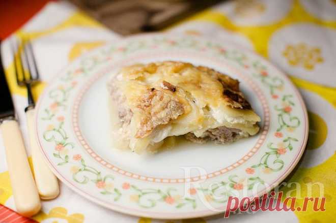Картофельная запеканка с фаршем и грибами Уютный, домашний, сытный и вкусный рецепт. А также поле для экспериментов. Можете брать любой фарш, или вовсе оставить только грибы. Меняйте сыры и специи, так оттенки будут совершенно разные. пошаговая инструкция