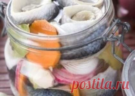 Как замариновать самую вкусную скумбрию - Простые рецепты Овкусе.ру