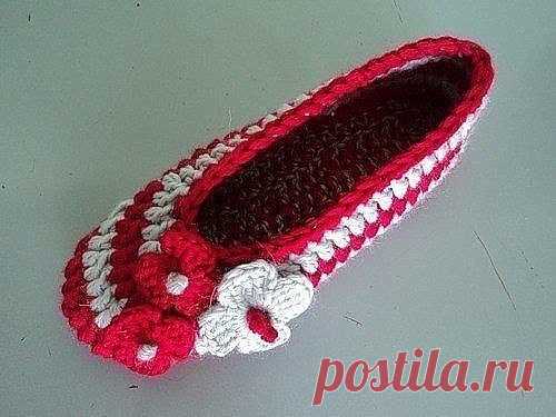 Милейшие тапочки, связанные крючком из категории Интересные идеи – Вязаные идеи, идеи для вязания