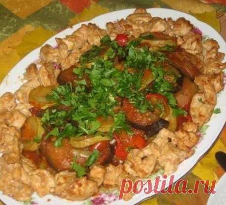 Курочка на овощах.
