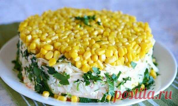 Салат с грибами, яйцами и кукурузой
