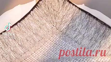 Как оригинально повзать платок