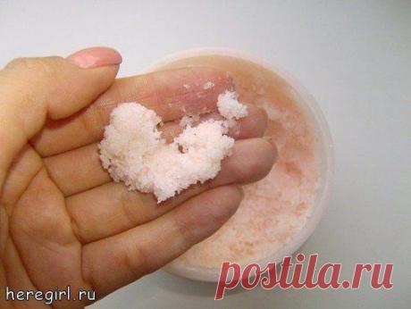 Сахарный скраб для шелковистости кожи.