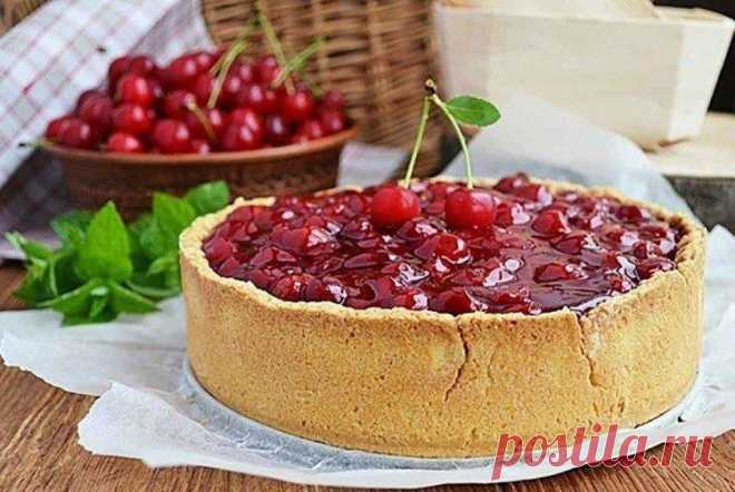Пирог с вишней: 15 вкусных и быстрых рецептов