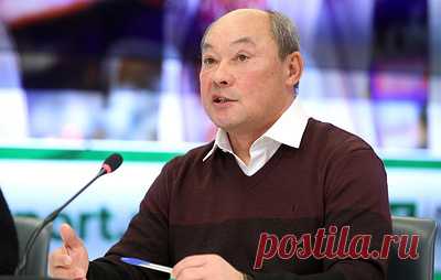 Тренер сборной России по гимнастике Алфосов получил нейтральный статус. Также FIG предоставила нейтральный статус Даниилу Новикову, Артему Суконнову, Елене Айлоян, Марине Стяжкиной, Игорю Голубеву и Сергею Гуляшко