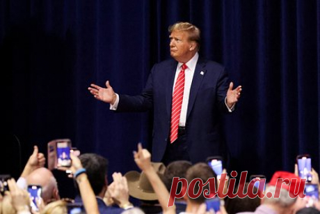 Трампу предрекли президентство в режиме «турбо». Спикер Палаты представителей США республиканец Майк Джонсон заявил, что в случае переизбрания экс-президент страны Дональд Трамп проведет политику, похожую на его первый срок в качестве главы государства. При победе экс-лидера республиканцы сохранят большинство в Палате представителей и вернут себе лидерство в Сенате.