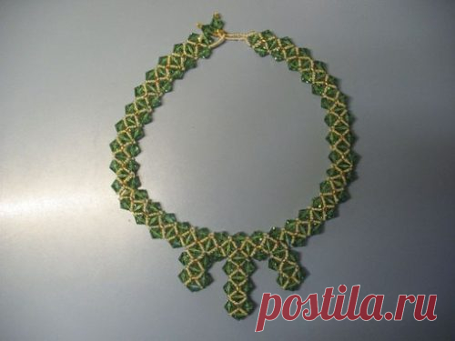 Колье из акриловых бусин — Кладовочка