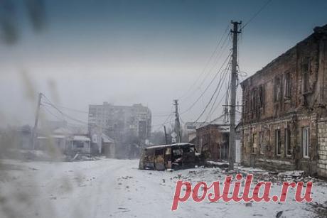 Российский серебряный призер чемпионата Европы по карате погиб в зоне СВО. В зоне проведения специальной военной операции (СВО) погиб российский серебряный призер чемпионата Европы 2010 года по карате, генеральный секретарь федерации киокушин-карате Сергей Увицкий. Об этом сообщается на официальном сайте федерации. Обстоятельства смерти 41-летнего Увицкого не приводятся.