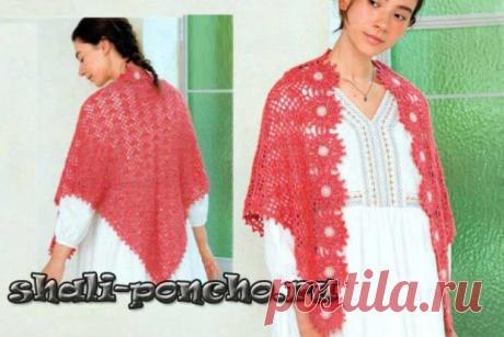 Шаль с мотивами по верхней стороне Ажурная шаль, украшенная полосой круглых мотивов по верхнему краю, связана крючком № 3 из 240 г пряжи (63% вискоза, 37% шерсть; длина 98 м/30 г).