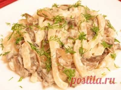 Салат из кальмаров