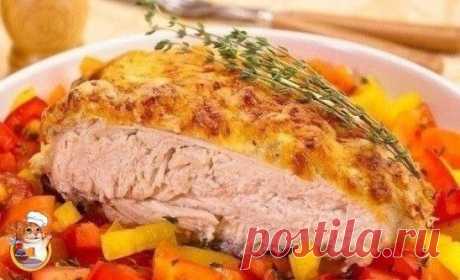 Куриная грудка под сметанно-чесночным соусом!