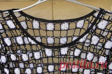 Black and White Polka Dot Crochet Blouse Long by TinaCrochet2016