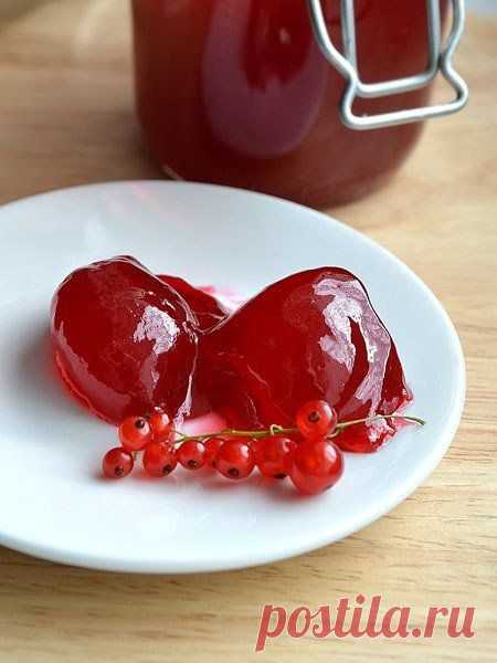 Вкусное желе на зиму из красной смородины