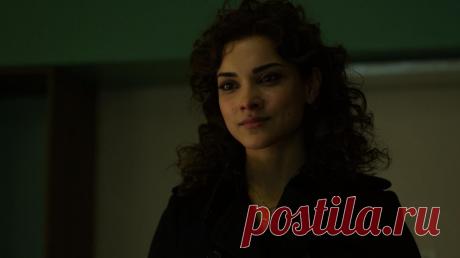 Эмбер Роуз Рева