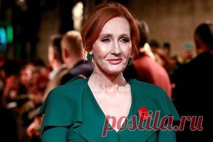 ЛГБТ-писательница заявила об отсутствии трансфобии у Джоан Роулинг. ЛГБТ-писательница заявила об отсутствии трансфобии у Джоан Роулинг. Активистка рассказала, что на протяжении трех месяцев изучала творчество и высказывания автора и не нашла ни одного трансфобного сообщения. Писательница призвала прекратить травлю Роулинг, а также отметила, что общество «сожгло не ту ведьму».