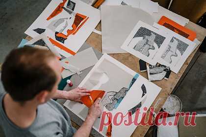 В Петрозаводске пройдет выставка графики подмосковного художника. В столице Карелии Петрозаводске 24 марта откроется выставка «Осторожно, много букв» подмосковного художника Александра Лаптева. Экспозиция будет представлена в медиацентре «Vыход». На ней можно будет увидеть 30 работ художника, созданных за последние два года. Работы представляют сочетание печатной графики и рисунка.