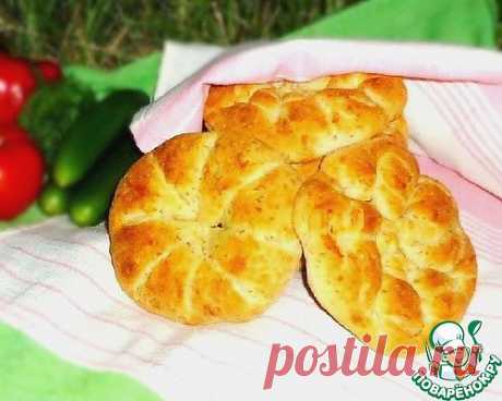 Булочки-лепёшки с сыром, луком и зеленью - кулинарный рецепт