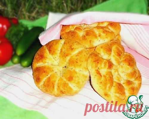 Булочки-лепёшки с сыром, луком и зеленью - кулинарный рецепт