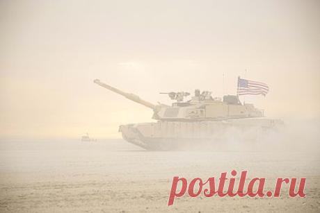 Польша разместит у себя производство боеприпасов для американских танков Abrams. Премьер-министр Польши Матеуш Моравецкий рассказал, что страна планирует разместить у себя производство боеприпасов для американских танков Abrams с обедненным ураном. Политик посетил завод по производству танков Abrams в американском городе Аннистон. Премьер поделился планами.