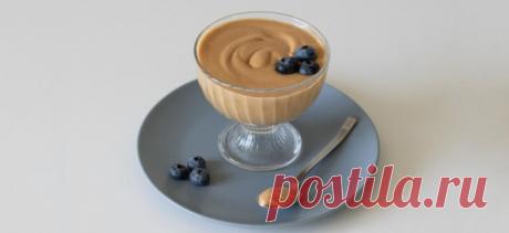 Заварной крем с вареной сгущенкой — рецепт + 10 фото Как сделать заварной крем с вареным сгущенным молоком в домашних условиях? ➤ Простой пошаговый рецепт от кондитерской школы Pauline Cake + 10 фото.