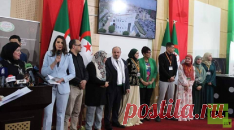 Офис телеканала RT Arabic в Алжире удостоили награды. Офис телеканала RT в Алжире был удостоен награды от Университета Алжира в присутствии декана факультета информационно-коммуникационных наук Малики Атави, а также видных медийных персон, профессорско-преподавательского состава университета и студентов. Читать далее