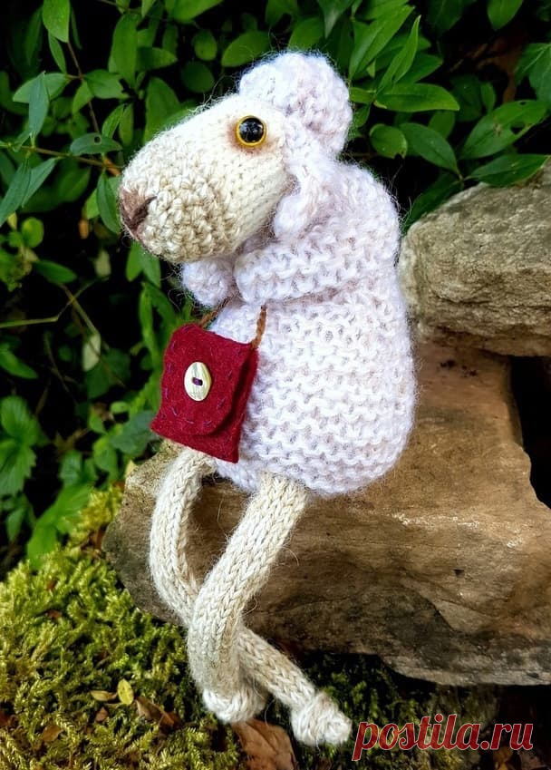 Игрушка барашек с сумочкой спицами - KNITTLY.ART