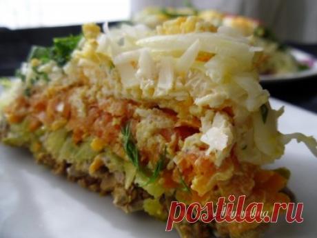 Слоенный салат «Везувий»с куриной печенью : Салаты