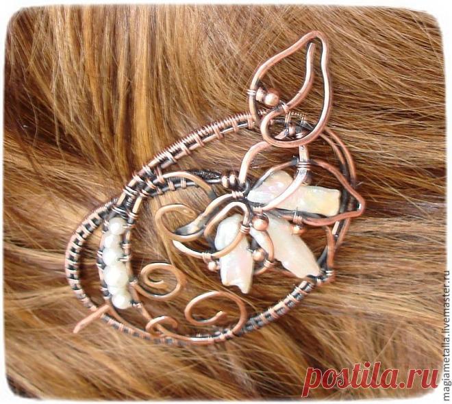 Заколка "Лотос" фибула медная с жемчугом. - медь,Медь ручной работы,медь патинированная