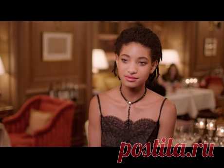 Story of the Paris Cosmopolite 2016/17 Métiers d'Art CHANEL Show