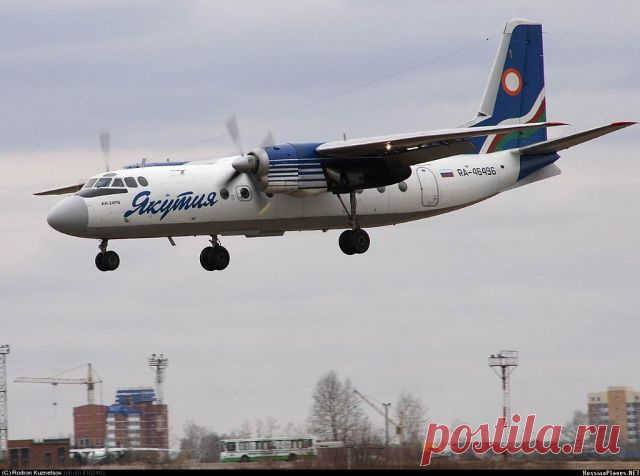 Ан-24 — турбовинтовой пассажирский самолёт для линий малой и средней протяжённости. Дальность полёта: 2000 км. Крейсерская скорость: 450 км/ч. Максимальная взлётная масса: 21 т. Оснащён двумя турбовинтовыми двигателями. Ан-24 выпускался с 1959 по 1979 год. Было выпущено более 1200 таких самолётов, 101  эксплуатируются. С начала 1960-х годов и вплоть до настоящего времени остаётся основным самолетом, летающим на местных авиалиниях в странах СНГ.