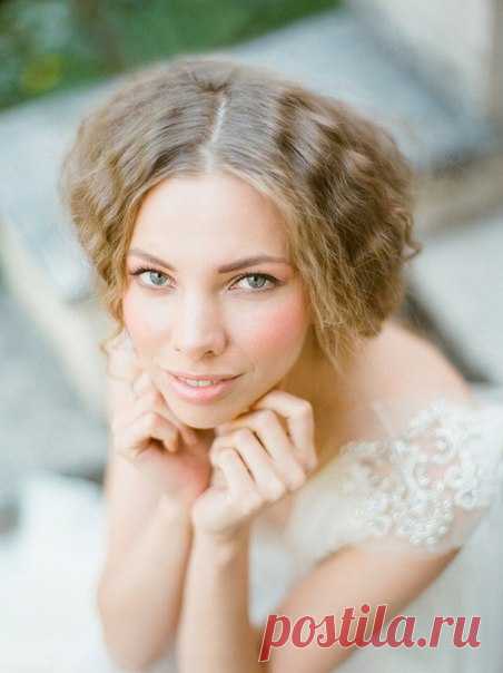 Друзья, на "Barcelona Muravnik WORKSHOP", который пройдёт с 7 по 10 апреля, освободилось одно местечко. Для размещения участников уже зарезервирована старинная испанская усадьба, выбрано невероятной красоты место для фотосессий, Москва готовит стильный декор и фантазирует, как вас удивить флористикой; дизайнерские платья и шикарные туфельки ждут своего часа. Команда "Oh my love" WEDDING PLANNERS выбирает для вас традиционные испанские блюда, хорошие вина и колдует над…