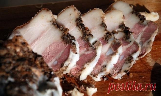 Ваши любимые рецепты Ура! Весна.... Уже все так устали от мороза, и снега. Хочется на природу – пожарить шашлычок, покоптить рыбку... дождались теплых дней. Готовый продукт Но, чтобы насладиться копчеными продуктами, е обязательно ждать так долго...