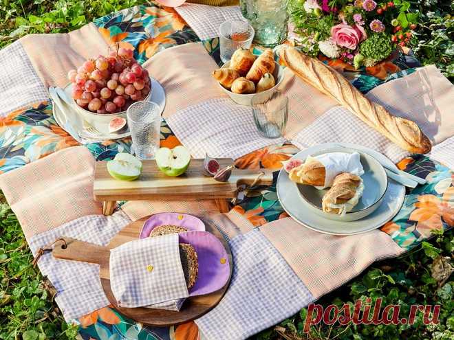 (99+) В стиле пэчворк: как сшить коврик для пикника - Сам себе мастер - 4 июня - 43421456590 - Медиаплатформа МирТесен О комфортном размещении во время отдыха на природе, будь то в городском парке, в лесной полосе, за городом или на даче, позаботиться красивый и мягкий коврик для пикника, сшитый своими руками. Наш коврик для пикника сшит из лоскутков хлопчатобумажных тканей — отличная идея для использования - 4 июня - 43421456590 - Медиаплатформа МирТесен